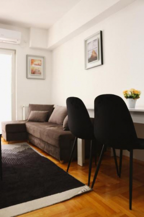 S Apartment 2